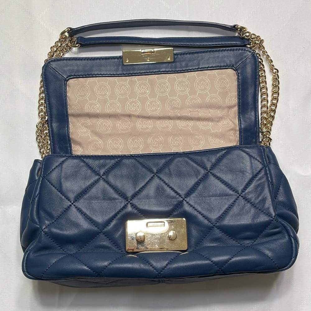 Michael Kors Navy Quilted Shoulder Bag - Picture 5 of 8